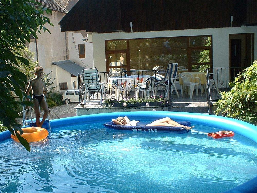 Guesthouse Stefi Risnov Luaran gambar